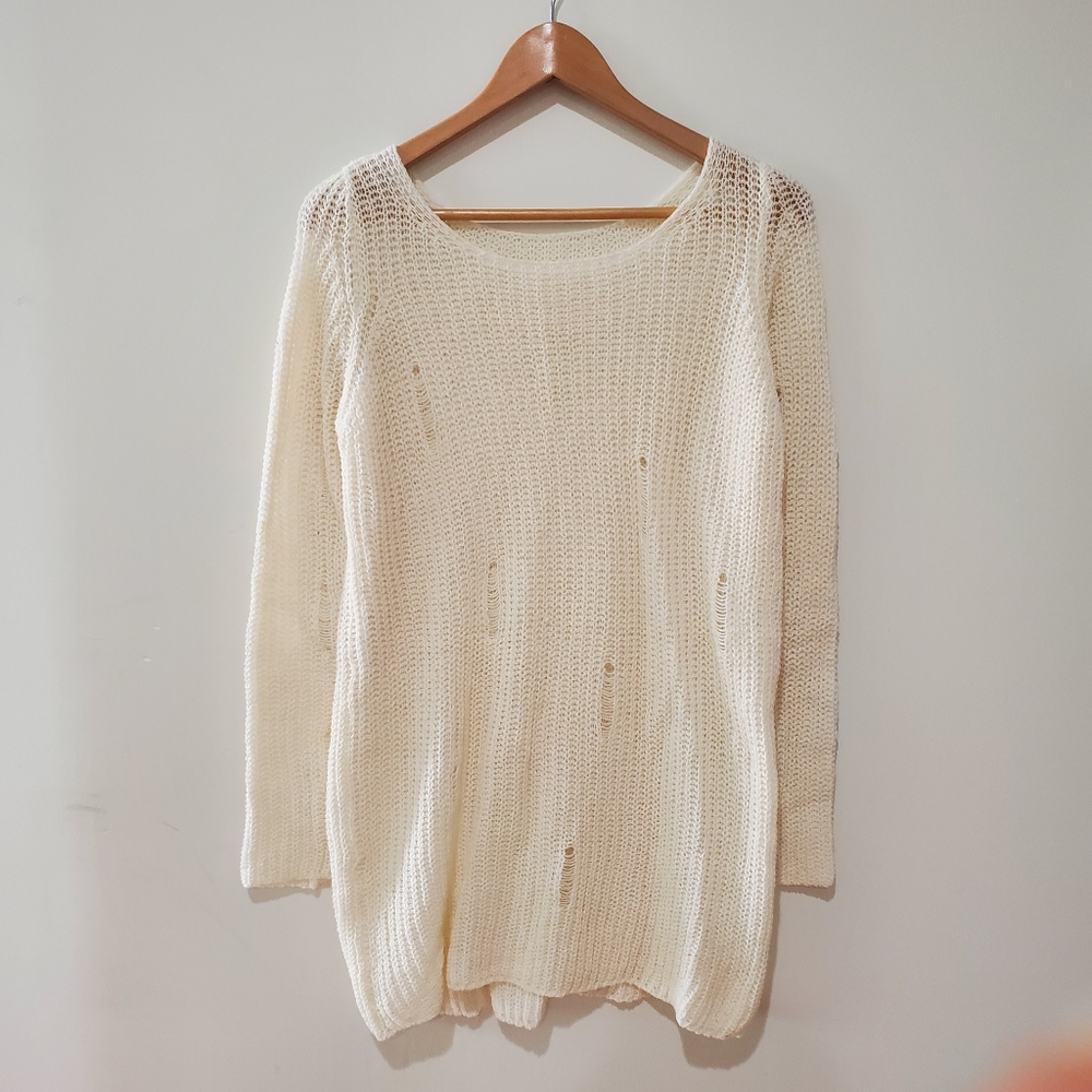 BNWOT Distressed cream sweater tunic small/medium